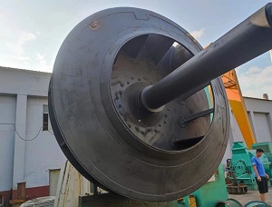 ���ת�ӶѺ���ĥ��˿