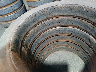 �ܵ��Ѻ���ĥ��˿