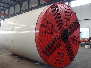 ��ɽ���ܻ��Ѻ���ĥ��˿����