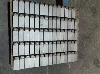 ���ܻ���ͷ�Ѻ���ĥ��˿